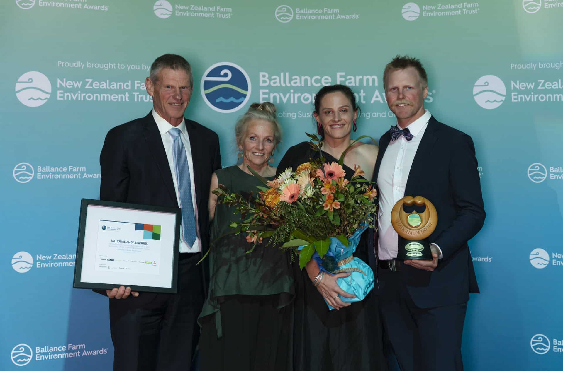 Phillip & Jocelyn Everest, Sarah Hayman, Paul Everest National Ambassador Family Nzfet